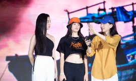 Tiểu Vy khoe eo thon gợi cảm tại tổng duyệt Bán kết toàn quốc Hoa Hậu Việt Nam 2020