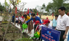 Sôi nổi ngày hội 'Thiếu nhi vui khỏe - Tiến bước lên Đoàn'