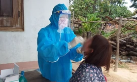Ngành y tế Đắk Lắk lấy mẫu xét nghiệm người dân ở xã Ia Lốp huyện Ea Súp có liên quan đến ca bệnh ở Gia Lai