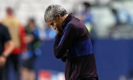 HLV Setien không dám nói về tương lai sau trận thua Bayern