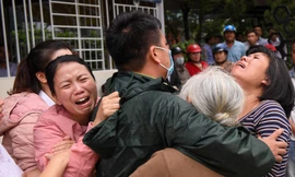 Khóc nghẹn, đưa thi thể các chiến sĩ Đoàn 337 về Đông Hà