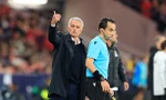 Jose Mourinho nói gì khi thiết lập mạch trận thảm họa ở Champions League?
