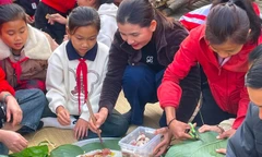 Bộ GD&ĐT cấm dùng công quỹ biếu quà cho lãnh đạo các cấp