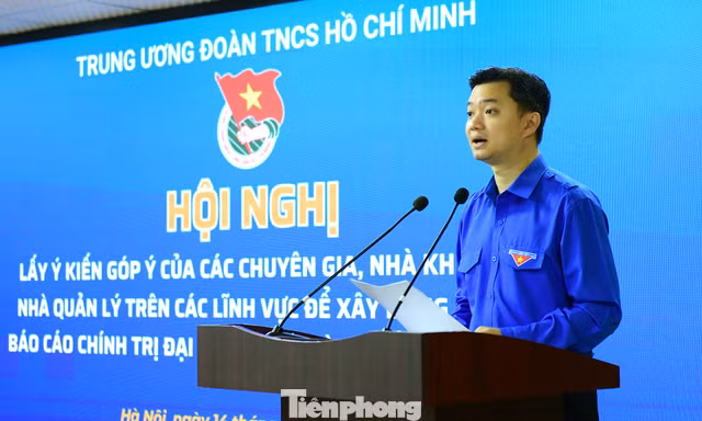 Làm gì để khơi dậy khát vọng cống hiến trong thanh niên kỷ nguyên mới?
