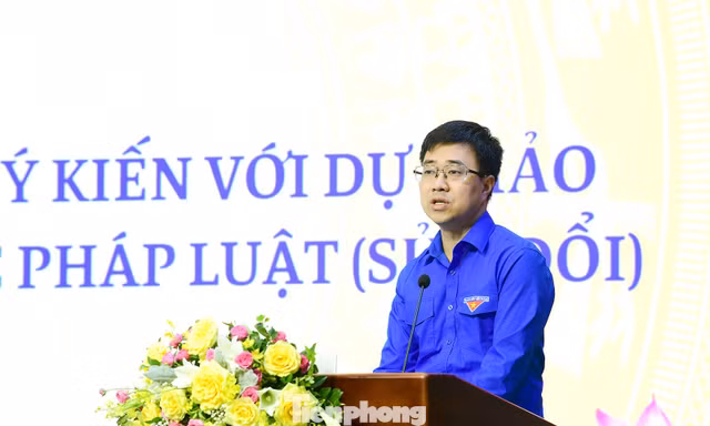 Khi bạn trẻ vào vai thẩm phán, luật sư tranh tụng tại tòa