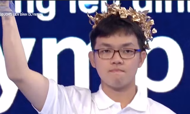 Nam sinh Quảng Trị giải nhanh chướng ngại vật, bứt tốc giành vòng nguyệt quế Đường lên đỉnh Olympia