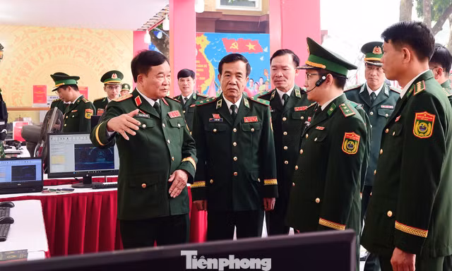 Thứ trưởng Bộ Quốc phòng: Xây dựng thế trận biên phòng toàn dân bền vững