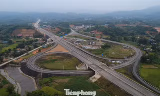 Cao tốc Tuyên Quang - Hà Giang hơn 100 km đang hình thành ra sao?