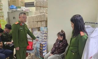 Cô gái giúp bạn trai mang hơn 8kg pháo đi cất giấu trong khuôn viên Bệnh viện Đa khoa Vĩnh Phúc