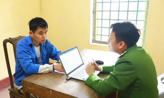 Nhập sữa tắm cho thú cưng giả nhãn hiệu nổi tiếng rồi bán trên Shopee