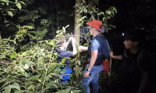 Người dẫn đường kể lại hành trình tìm thấy nam sinh lạc rừng Tam Đảo