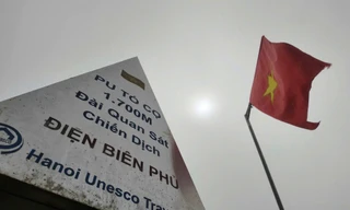 Đoàn công tác khảo sát tuyến tham quan Di tích Đài quan sát Chiến dịch Điện Biên Phủ trên đỉnh Pú Tó Cọ