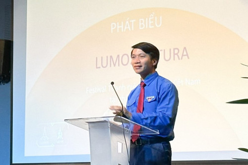 Anh Nguyễn Ngọc Lương - Bí thư thường trực T.Ư Đoàn, Chủ tịch T.Ư Hội LHTN Việt Nam phát biểu khai mạc Hội trại.