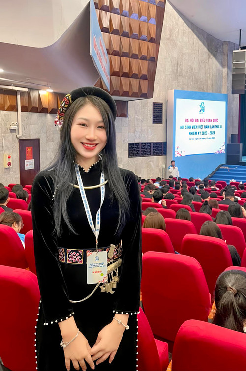 Phạm Thị Thu Ba - Ủy viên BCH Đoàn ĐH Thái Nguyên.