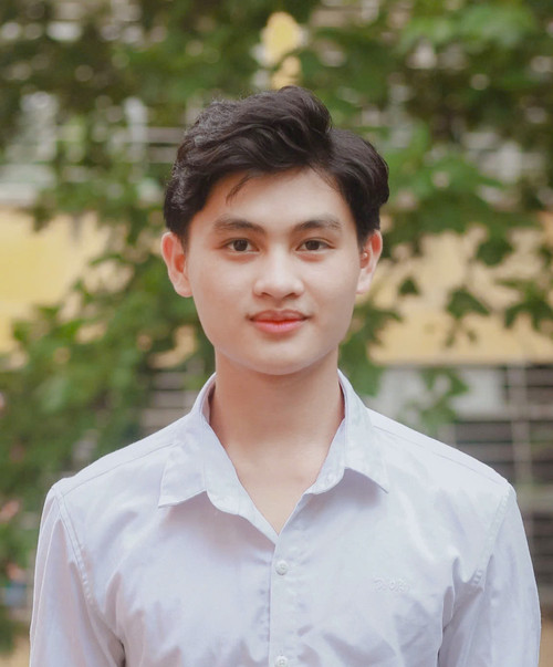 Lò Văn Tân, sinh viên lớp Y học Dự phòng K14 (Trường ĐH Y - Dược, ĐH Thái Nguyên). Ảnh: NVCC Lò Văn Tân, sinh viên lớp Y học Dự phòng K14 (Trường ĐH Y - Dược, ĐH Thái Nguyên). Ảnh: NVCC