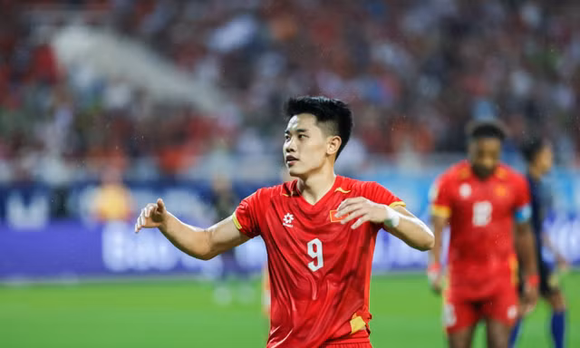 ASEAN Cup 2026: Đình Bắc là Vua phá lưới vòng bảng nhưng vẫn xếp sau cầu thủ này 