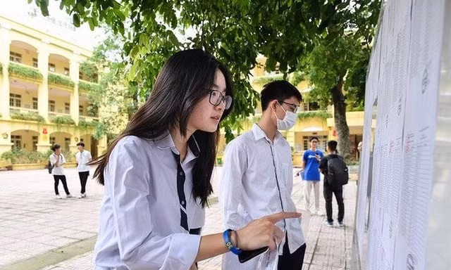 17.000 bạn “không thi lớp 10”: Áp lực hay lựa chọn thông minh của học sinh Hà Nội?