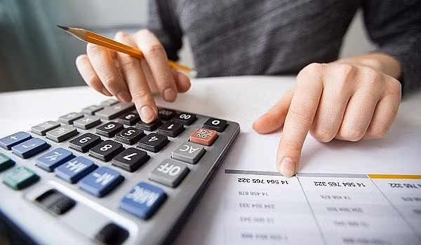 Cách tính thuế thu nhập cá nhân năm 2026 theo mức giảm trừ gia cảnh mới