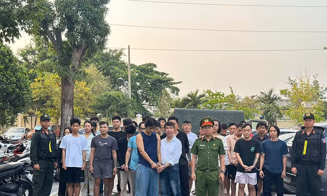 Ca sĩ Long Nhật thừa nhận nghiện ma túy đá, muốn từ bỏ nhưng “không dứt ra được”