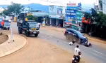 Ô tô tông mạnh khiến người phụ nữ tử vong trên Quốc lộ 14