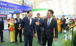 Dấu ấn một hành trình của Vinachem tại triển lãm 80 năm thành tựu đất nước