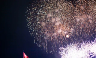 Hà Nội bắn pháo hoa 30 phút chào mừng Đại hội XIV của Đảng