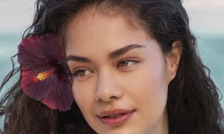 Người mẫu cao 1,82 m đăng quang Hoa hậu Pháp