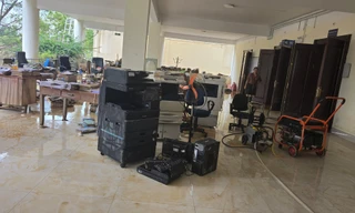 Hỗ trợ sửa chữa đồ điện tử miễn phí cho người dân vùng lũ Thái Nguyên 