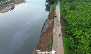 Tuyến đê ở Hà Nội sạt lở, nứt toác nhiều vị trí