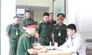 Hà Nội: Không còn cảnh chen chân xếp hàng nộp hồ sơ mua NOXH sau động thái của chủ đầu tư