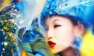 100 người mẫu catwalk trên cảng sông Hàn 