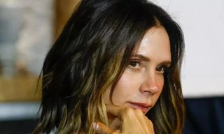 Brooklyn Beckham vạch trần cả gia đình