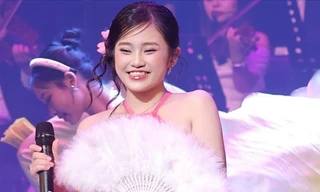 Thủ khoa âm nhạc 16 tuổi làm rung động Hà Nội