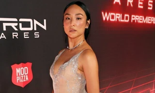 Váy xuyên thấu của Dior gây dậy sóng