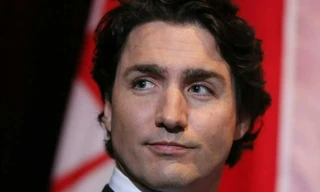 Chân dung cựu Thủ tướng Canada giờ là bạn trai Katy Perry