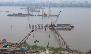 3 cầu qua sông Hồng có nguy cơ chậm tiến độ: Hà Nội sẽ xem xét trách nhiệm người đứng đầu