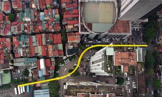 Hà Nội: Tháo dỡ, tiếp nhận mặt bằng để làm 'đường cong mềm mại' lách giữa 2 tòa nhà