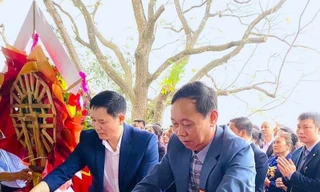 Dâng 33 chiếc bánh chưng tri ân thân mẫu Chủ tịch Hồ Chí Minh