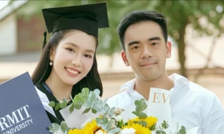 Á hậu Phương Anh nhận học bổng tiến sĩ 3 tỷ đồng