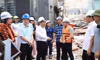 Thi công cầu Trần Hưng Đạo, Tứ Liên: Chủ tịch Hà Nội yêu cầu 'làm đến đâu, gọn đến đó'