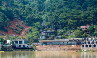 Lấn chiếm hồ Hà Nội: Các xã, phường chưa thực hiện chỉ đạo xử lý vi phạm