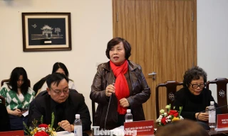 Dựng cây nêu ngay tại Hoàng thành Thăng Long