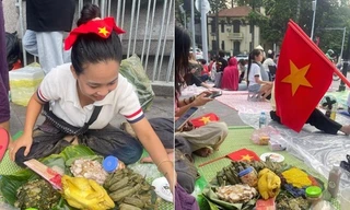 4 chị em ở Phú Thọ mang cả mâm cỗ đi xem diễu binh, 1 món là đặc sản 'gây sốt'