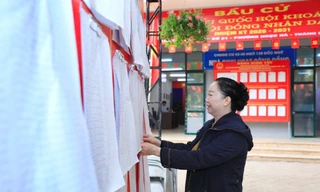 Chủ tịch Hà Nội yêu cầu các phường đảm bảo thái độ phục vụ cử tri trang trọng, cầu thị