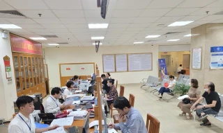 Hà Nội: Hỗ trợ tối đa 24 tháng lương cho người ngoài chỉ tiêu biên chế nghỉ việc khi triển khai chính quyền hai cấp