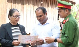 Công an, biên phòng Đắk Lắk bám địa bàn ngày bầu cử