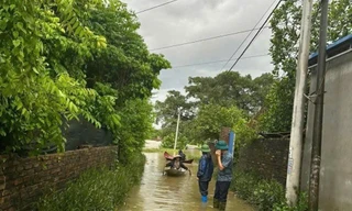 Hà Nội báo động lũ cấp 3 trên sông Cà Lồ, hơn 2.500 nhân khẩu bị cô lập