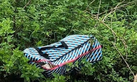 Công an điều tra vụ thi thể bé trai trong túi bạt ven đường ở Ninh Bình