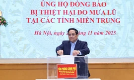 Thủ tướng: Nhanh chóng có Nghị quyết khắc phục hậu quả thiên tai, Nhân dân đang rất cần