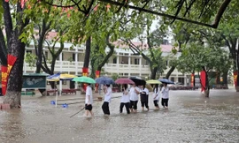 Căn cứ vào dự báo mưa lũ, nhiều địa phương có thể nghiên cứu chuyển sang học trực tuyến 
